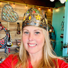 Load image into Gallery viewer, Queen for a Day