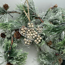 Load image into Gallery viewer, Daisy Cereal Box Wire Ornament