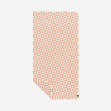 Load image into Gallery viewer, Gigi Premium Woven Towel