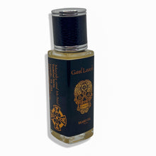 Load image into Gallery viewer, Gael Laoch Beard Oil - by Murphy and McNeil