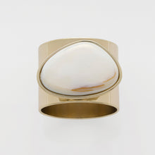 Load image into Gallery viewer, Gilt edge shell napkin rings, mother of pearl, set of two