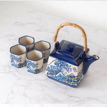 Load image into Gallery viewer, Great Wave Japanese Tea Set 20oz Tea Pot with 4 Hexagon Cups | Gift Box