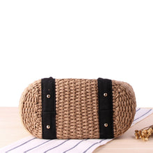Load image into Gallery viewer, Vintage Straw Beach Bag