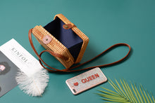 Load image into Gallery viewer, Round Bali Summer Straw Bags - 14 styles