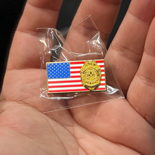 Load image into Gallery viewer, BFP-003 Connecticut State Police Trooper American Flag Pin USA CSP