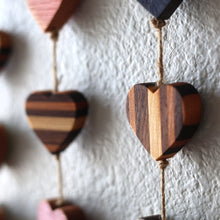 Load image into Gallery viewer, Heartstrings