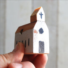 Load image into Gallery viewer, Tiny Wooden Houses