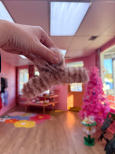 Load image into Gallery viewer, Fuzzy Striped Claw Clip