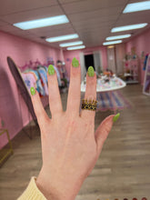 Load image into Gallery viewer, Crown Titanium Ring