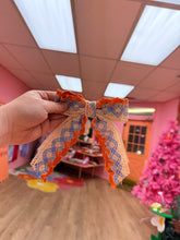 Load image into Gallery viewer, Woven Hair Bow