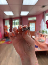 Load image into Gallery viewer, Buckle Titanium Ring