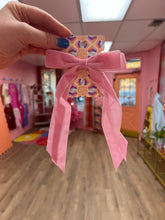 Load image into Gallery viewer, Velvet Hair Bow