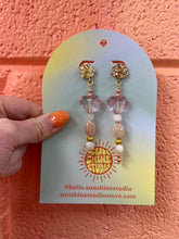 Load image into Gallery viewer, Lover Earrings