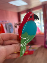 Load image into Gallery viewer, Parrot Hair Claw
