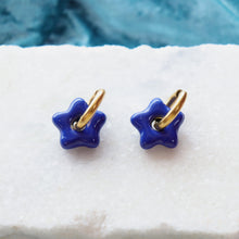 Load image into Gallery viewer, Titanium Puffy Star Earrings