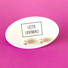 Load image into Gallery viewer, Vintage Cream Pearl Mini Stud Earrings