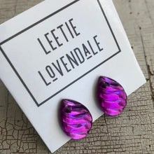 Load image into Gallery viewer, Bright Purple Swirled Teardrop Stud Earrings