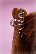 Load image into Gallery viewer, Reputation Precedes Me - Snake Hair Claws
