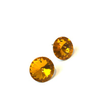 Load image into Gallery viewer, Topaz Jumbo Coin Shine-On Stud Earrings