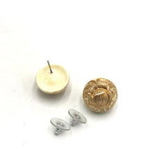 Load image into Gallery viewer, Golden Tulips Carved Retro Button Stud Earrings
