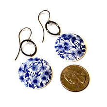 Load image into Gallery viewer, Blue &amp; White Floral Ring Earrings