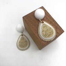 Load image into Gallery viewer, Gilded Gold Garden Gate Earrings