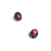 Load image into Gallery viewer, Cranberry Foil Oval Glass Studs