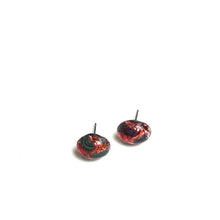 Load image into Gallery viewer, Cranberry Foil Oval Glass Studs