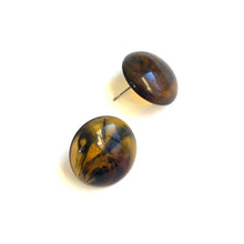 Load image into Gallery viewer, Tortoise Brown Marbled Retro Button Stud Earrings