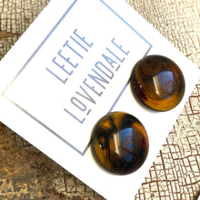 Load image into Gallery viewer, Tortoise Brown Marbled Retro Button Stud Earrings