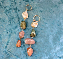 Load image into Gallery viewer, Stacked Pearl Earrings