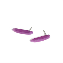 Load image into Gallery viewer, Light Orchid Moonglow Dagger Stud Earrings