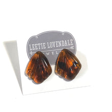 Load image into Gallery viewer, Tortoise Scalloped Fan Lucite Stud Earrings
