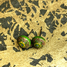Load image into Gallery viewer, Green Boho Flower Glass Studs