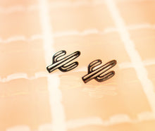 Load image into Gallery viewer, Tiny Cactus Earring
