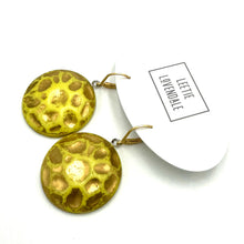 Load image into Gallery viewer, Shabby Moon Rock Retro Earrings