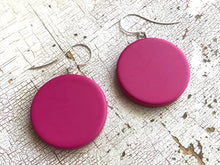 Load image into Gallery viewer, Deep Mauve Matte Lucite Disc Drop Earrings