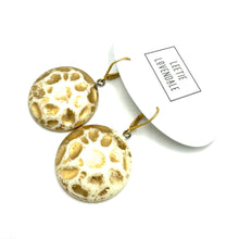 Load image into Gallery viewer, Shabby Moon Rock Retro Earrings