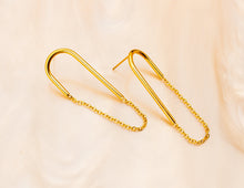 Load image into Gallery viewer, Delicate Titanium Chain Dangle