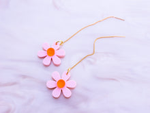 Load image into Gallery viewer, Floral Threader Earrings