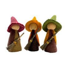 Load image into Gallery viewer, **Pre-order (Ships in 2-3 Weeks)**Handmade in Nepal 100% Wool Felt Foods Play Set for Pretend Cooking and Farmer&#39;s Market Play
