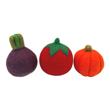 Load image into Gallery viewer, **Pre-order (Ships in 2-3 Weeks)**Handmade in Nepal 100% Wool Felt Foods Play Set for Pretend Cooking and Farmer&#39;s Market Play