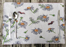 Load image into Gallery viewer, Tache Floral Daisies Ladybugs Woven Tapestry Placemat Set (18114)