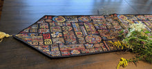 Load image into Gallery viewer, DaDa Bedding Ethnic Ornaments Geometric Black Elegant Woven Tapestry Dining Table Runner (18118)