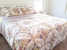 Load image into Gallery viewer, DaDa Bedding Wisteria Cottage Roses Floral Lightweight Quilted Bedspread Set (HS-1003)