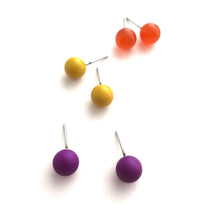 Load image into Gallery viewer, Ancient Gems 8mm Vintage Lucite Triple Stud Earrings Set