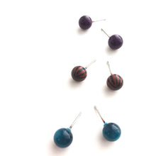 Load image into Gallery viewer, Ruby Burst Glow Stud Earring Set | 8mm Vintage Lucite Triple Studs Set
