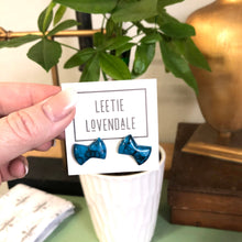 Load image into Gallery viewer, Turquoise Matrix Bow Stud Earrings