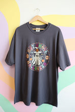Load image into Gallery viewer, Assorted Halloween Graphic Shirts
