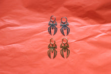 Load image into Gallery viewer, "Wicked Awesome" Spider Titanium Earrings